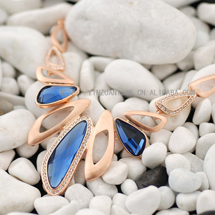 �t�O���r����Ů�i��朚W���溆�s���|��� �n�������Ʒ 400713