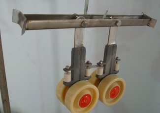 管轨滑轮,滑轮限位器,扣脚链,吊架,叉档