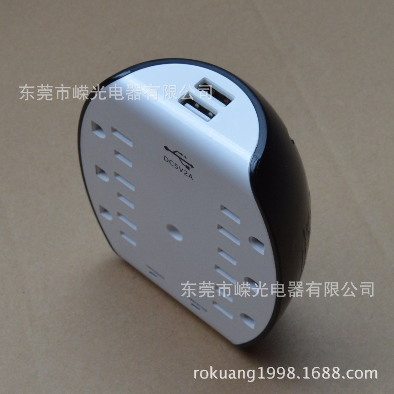 US-131 美标防雷墙壁插座 双USB墙充ETL美规墙充一出六