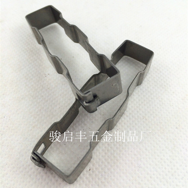 097FB39215692679CBED316684977E