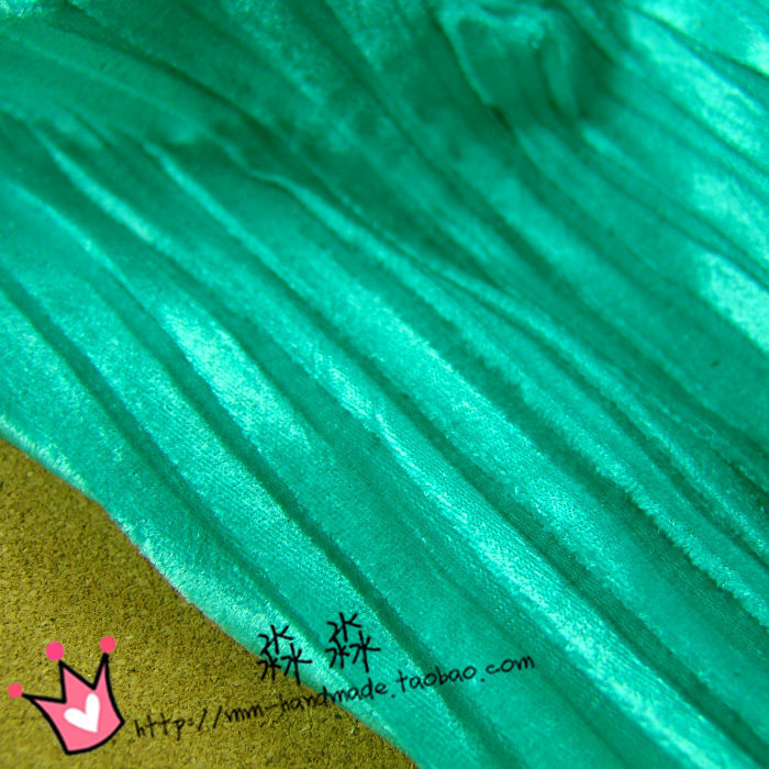 2023秋冬布料 翡翠绿色柔软风琴褶压皱金丝绒毛 百褶抹胸长裙面料