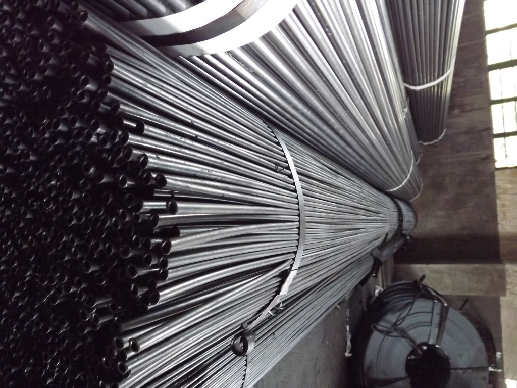 现货供应42家俱管 42圆管 42黑管Q195