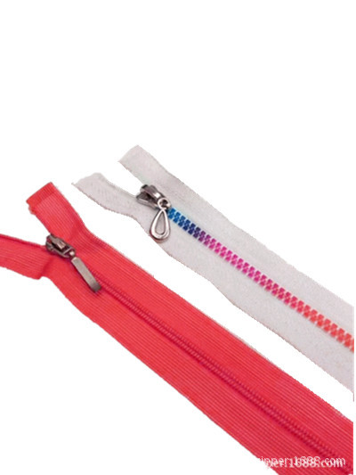 2240778045_1604105546.jpg_.web