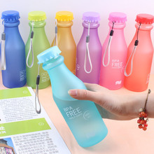 chai nước ngọt chai xách tay Unbreakable nhựa mờ kính 550ml kín dưới đa sắc Cốc nhựa