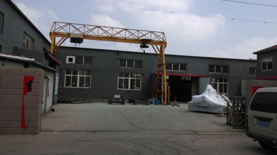 1325木工雕刻机 电脑数控雕刻机、雕刻机、木门雕刻机爆款促