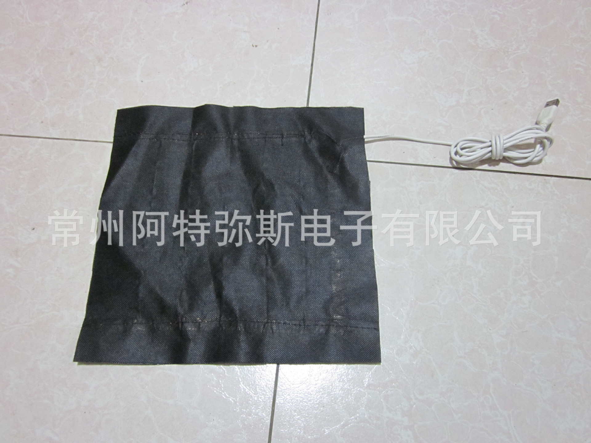 ������˹USB5V�������Ƭ 25*25CM�������Ƭ