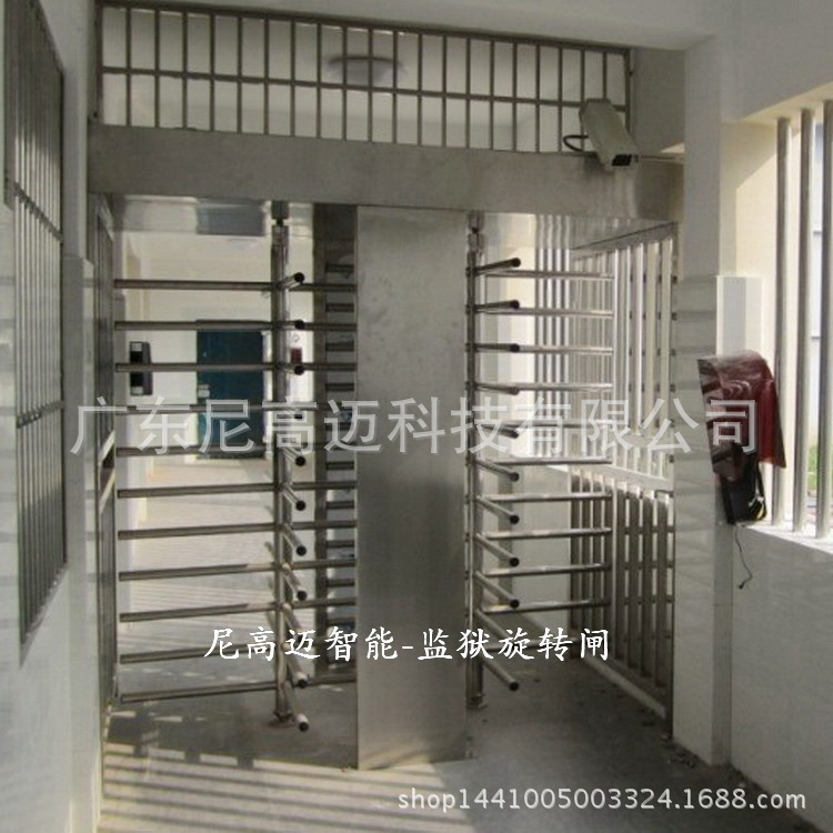 长沙监狱十字型全高闸 四排栏杆电动旋转棍閘机 封闭式栅栏辊扎