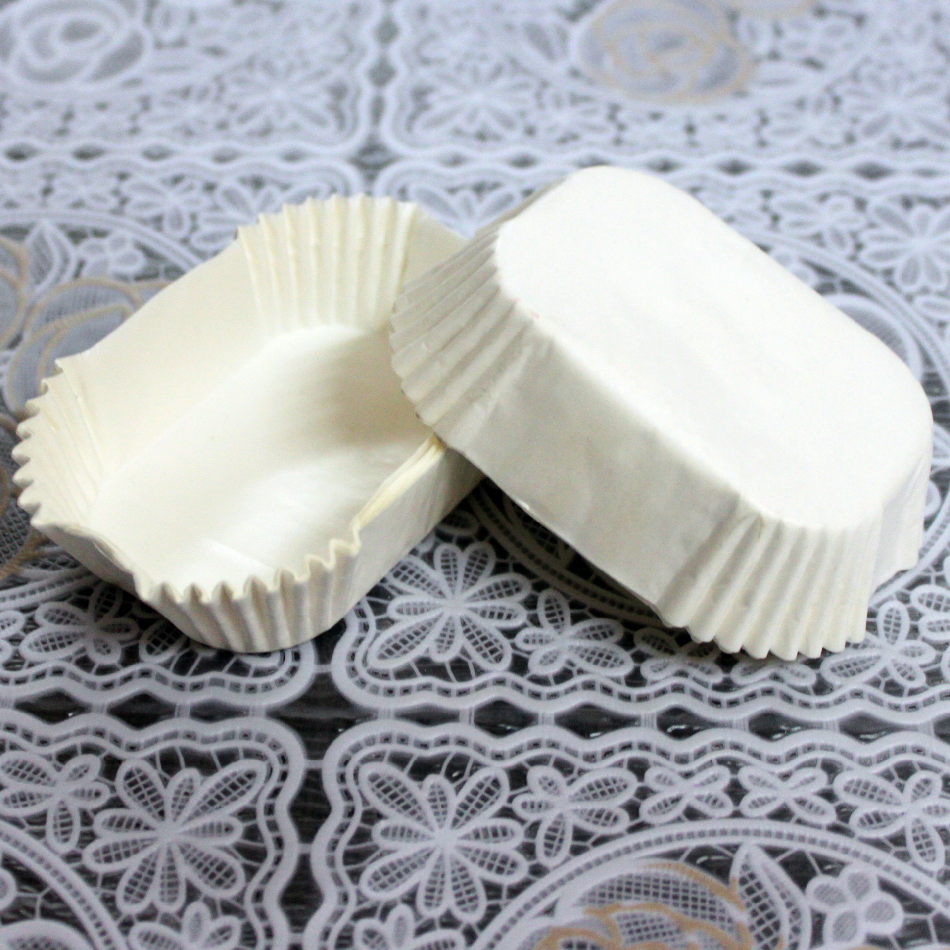 厂家供应 蛋糕烘焙纸杯 耐高温半透明18x13cm船形蛋糕防油纸盒