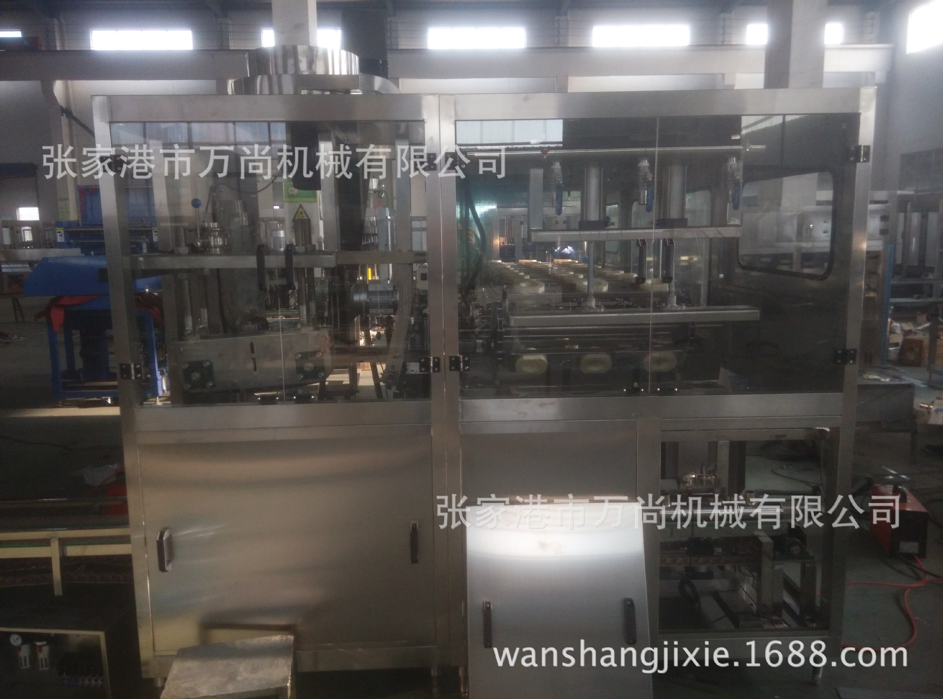 供应五加仑桶装水内洗灌装压盖450型三合一灌装机 桶装水生产线