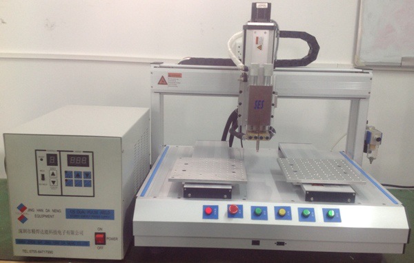 小型线路板及小型电子元器件在双Y轴点焊机
