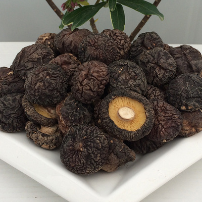 supply Black mushroom dried food mushrooms Dehydrated mushroom Mushrooms Braised chicken Ingredients Origin Wholesale 500 gram