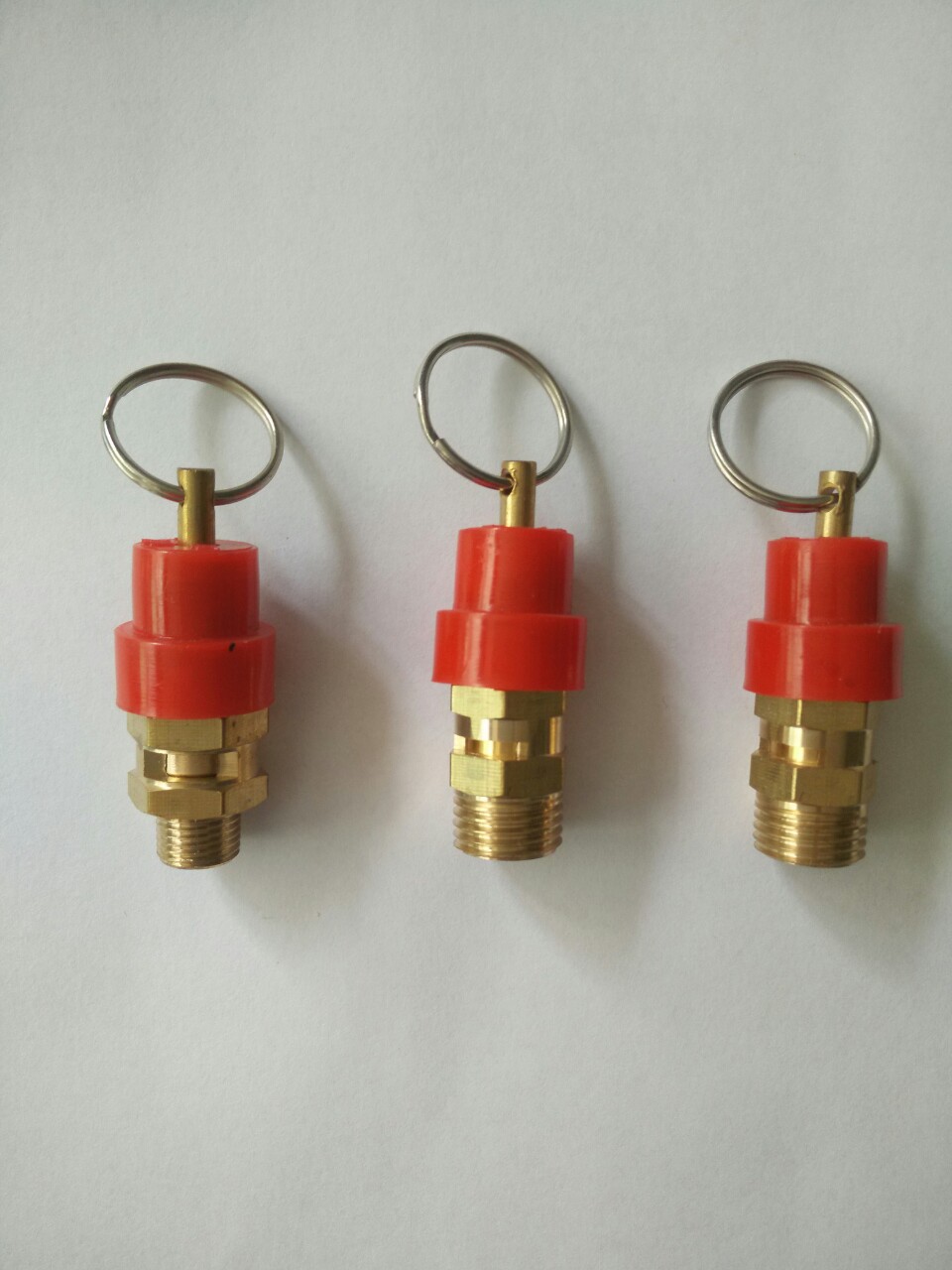 厂家直销各种红帽黃帽铜气动安全阀