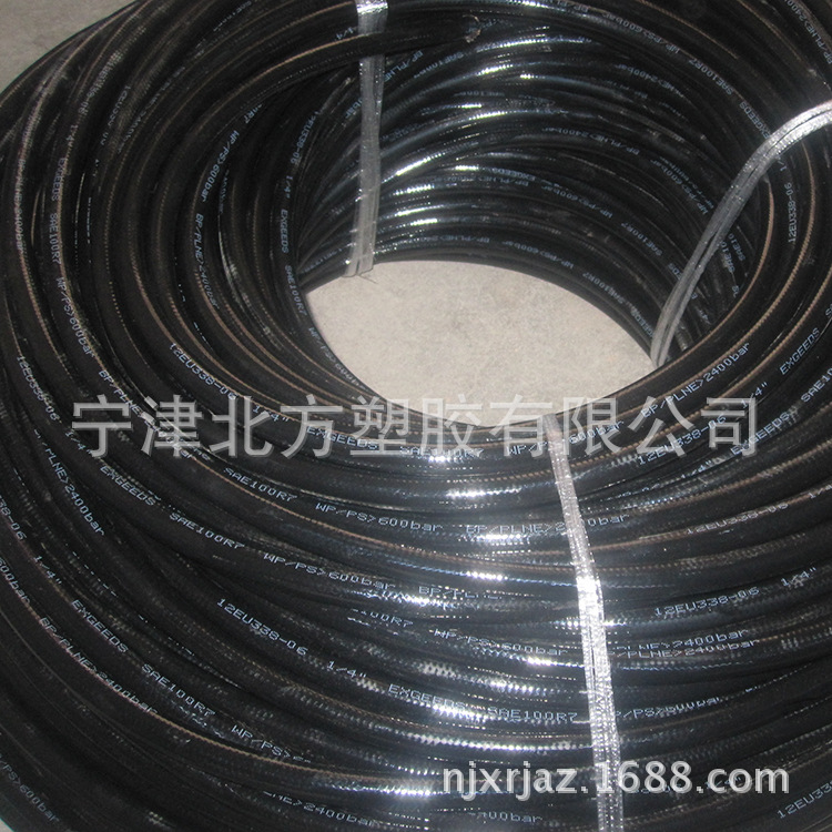 无气喷涂机配件高压油漆管1/4 3/8 1/2通用高压喷涂电动气动软管