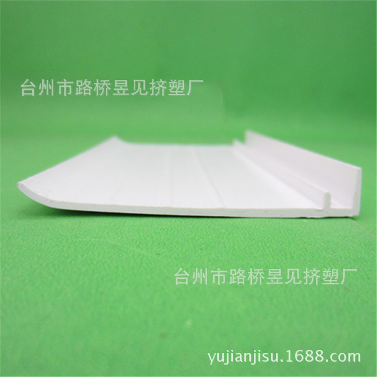 塑料厂家直销PVC板材挤出塑料条PVC塑料宽板型材挤塑加工异型材