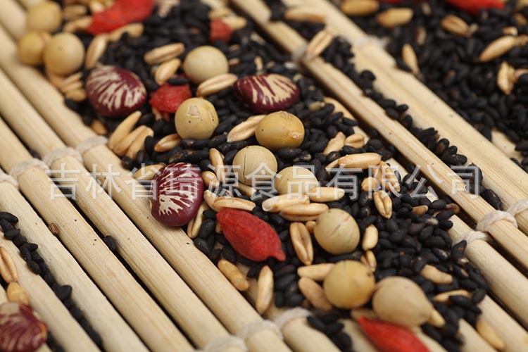 Freshly Milled Five Grain Soy Milk Base Pack Low Temperature Baked Multigrain with Goji Berry 15 Sachets specifications