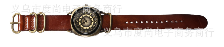 2226856756_611572007