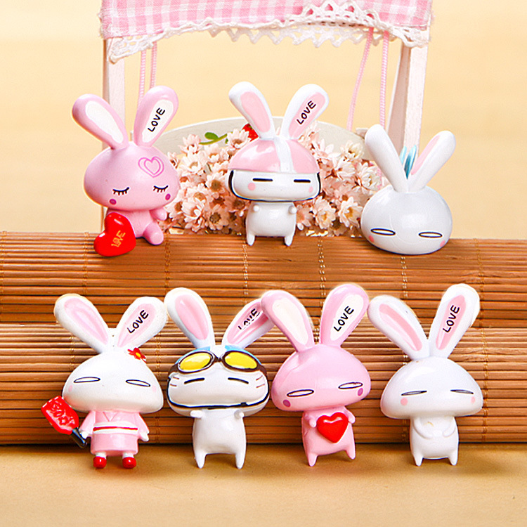 7款超萌造型兔爱心兔抱心兔卡通手办DIY百搭珍藏公仔动漫摆件