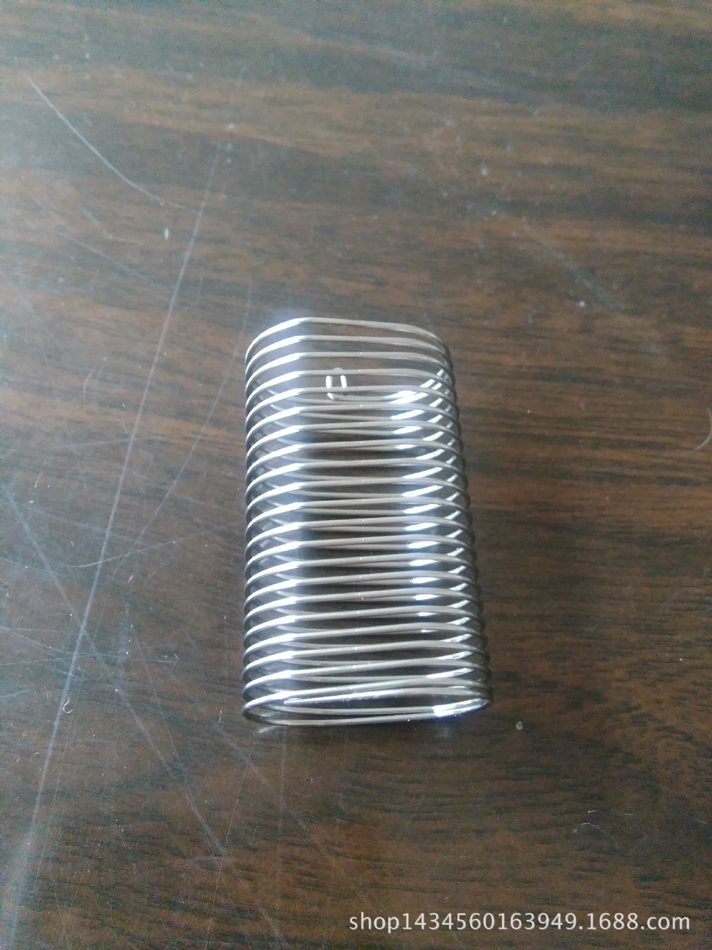 외계인 터치 스프링