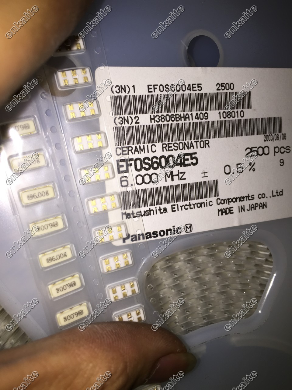 晶体EFOS6004E5 贴片SMD3脚 6MHZ 6M 陶瓷晶振EF0S6004E5