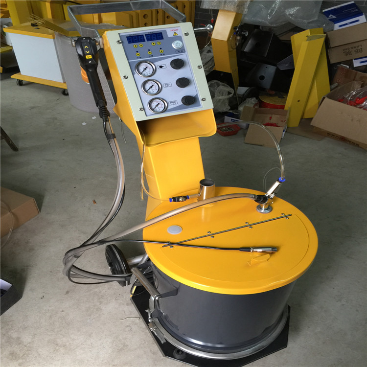 2281467654_1828181233