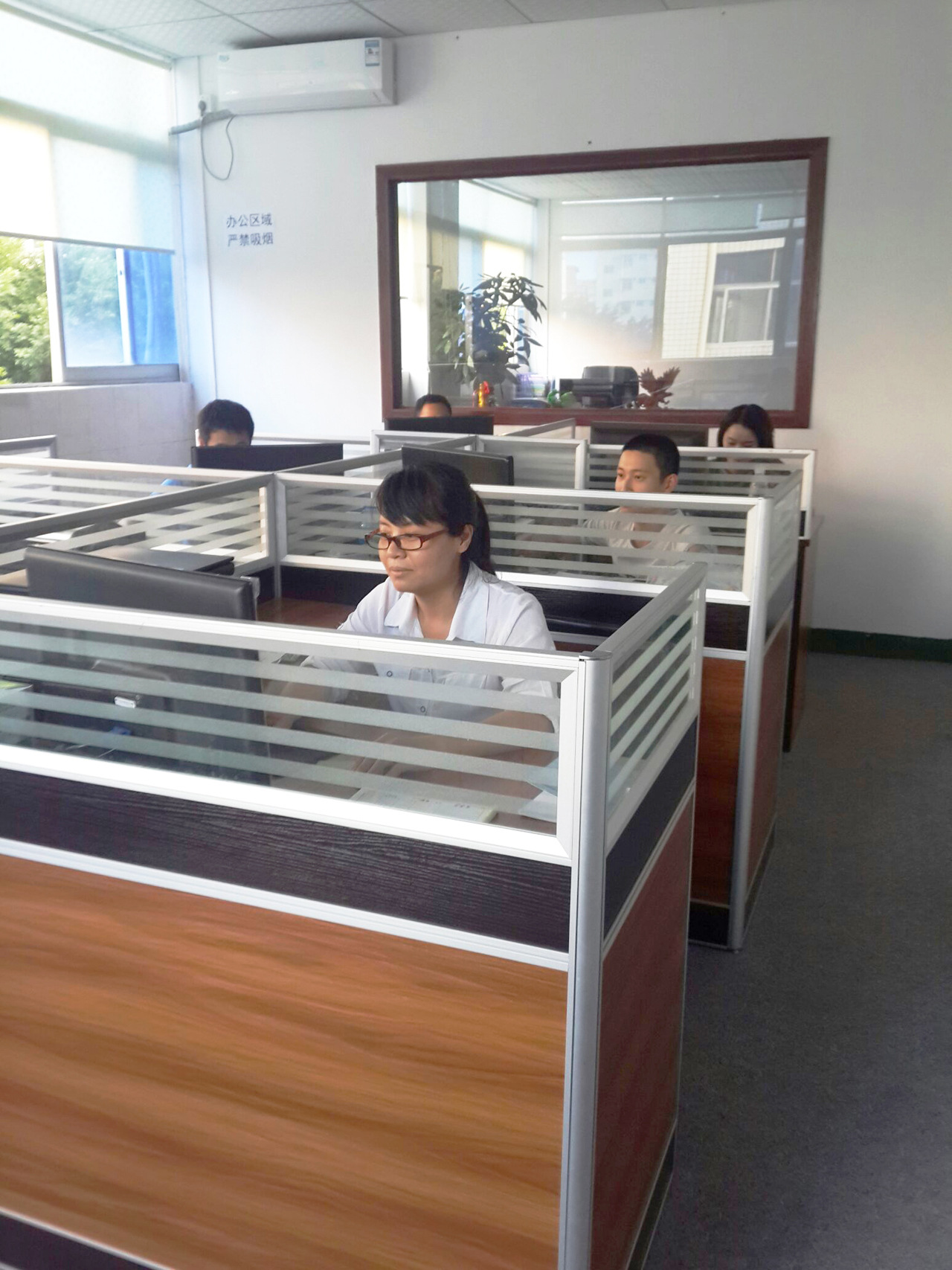 C4D011E0A21DE714CA386BABDEA19C