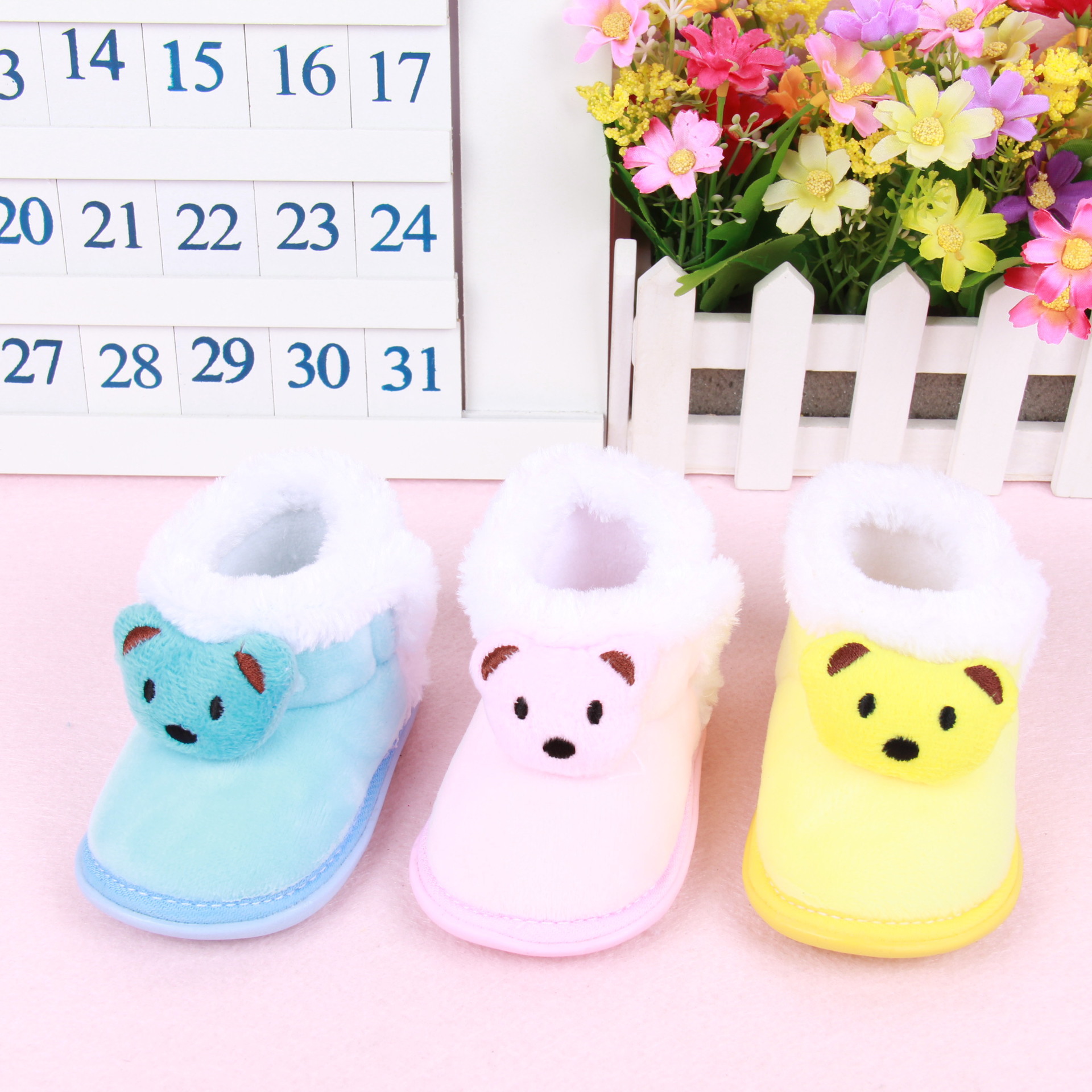 【厂家直销】冬季新款 婴幼儿宝宝靴子款卡通小熊胶底棉鞋 0-1岁