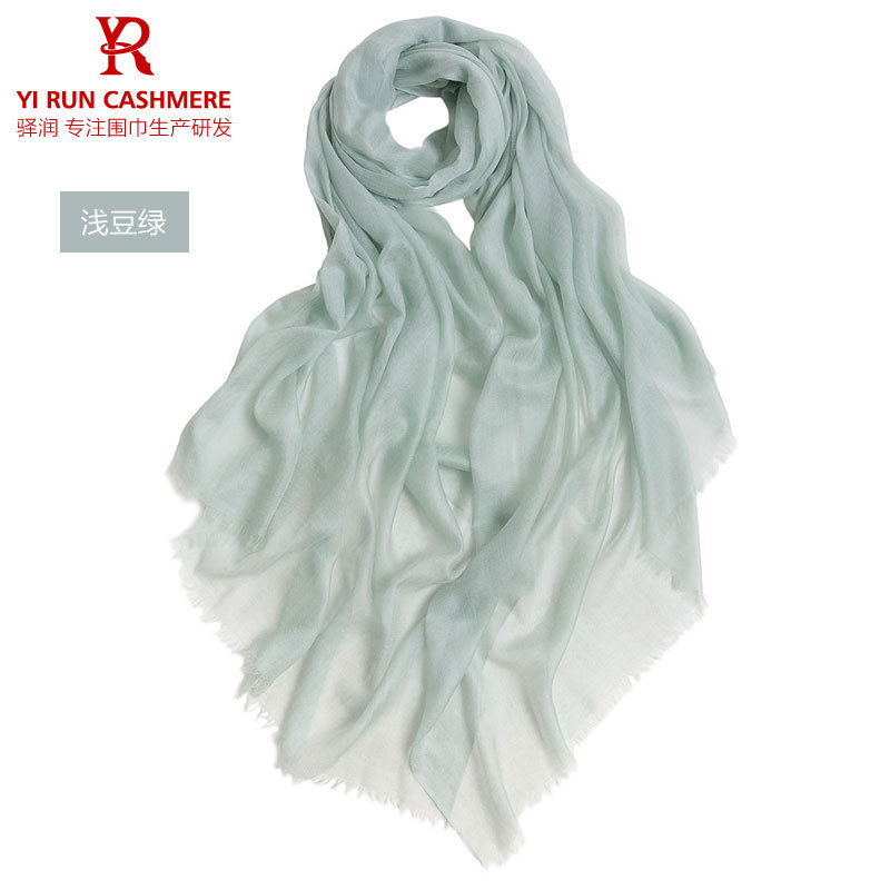 Light bean green