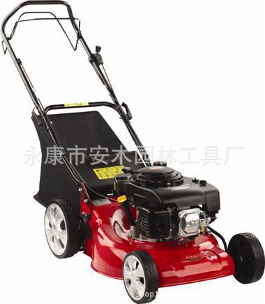 手推割草机草坪机手推式剪草机自走式果园打草机