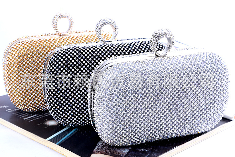 Diamond-studded Dinner Bag Creative Hand-held Evening Bag Handmade Rhinestone Banquet Bag display picture 3