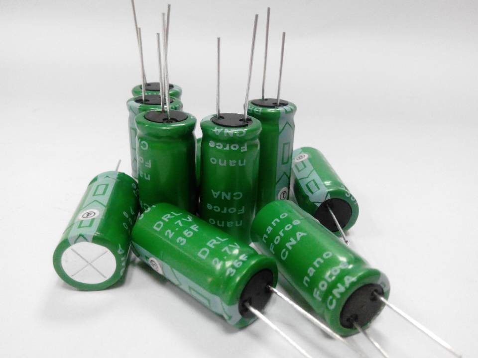 供应电子生产大功率放电储能 -40℃低温效果好 2.7V60F超级电容器