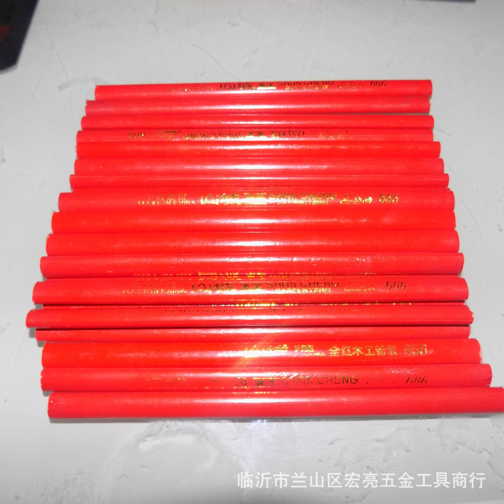 批发山城木工铅笔 小木工铅笔 椭圆型铅笔  木工用铅笔实木