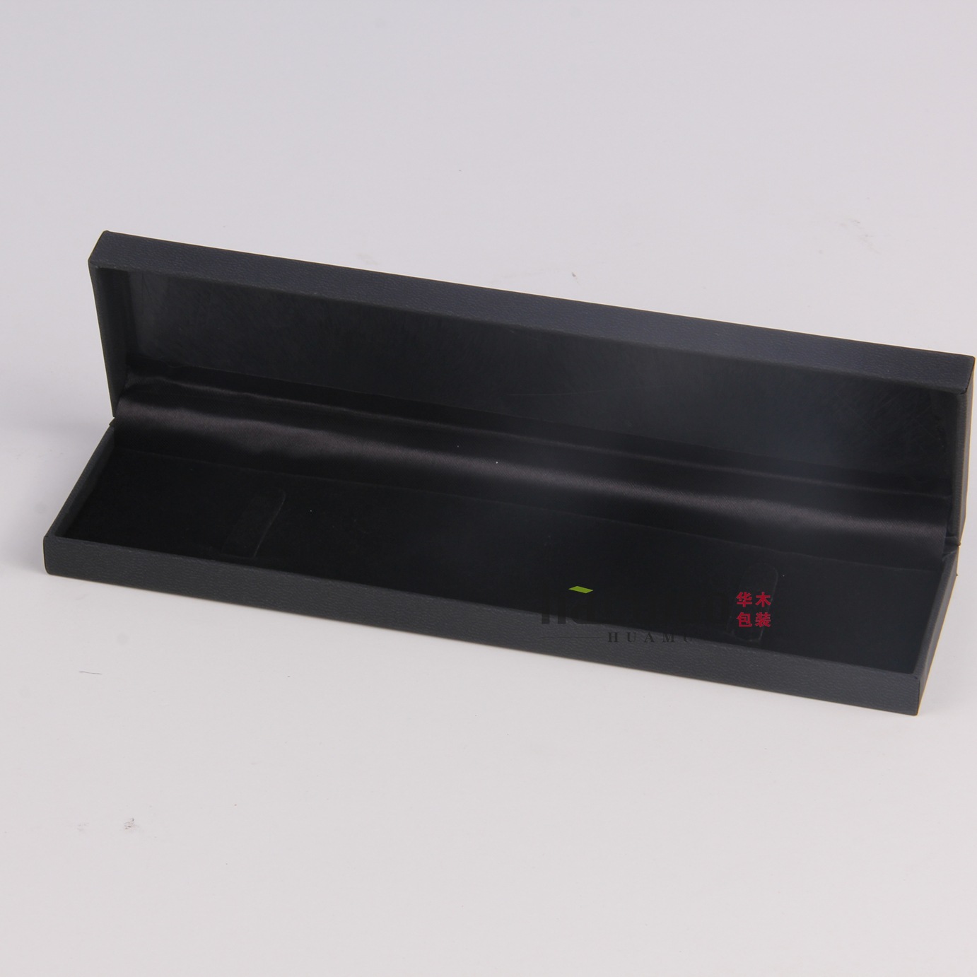 厂家定制高档首饰珠宝包装盒欧美戒指手环手镯吊坠礼品盒批发