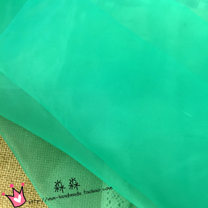 纺织2023新布料 加密果绿色玻璃纱 柯根纱婚纱造型面料厂家直销