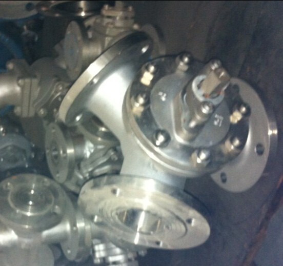 电动铸钢120度角三通球阀 电动铸钢120度角三通球阀