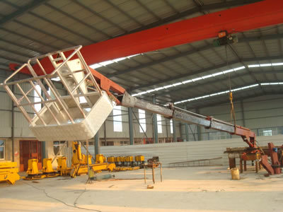 移动式液压升降机/剪叉式高空作业平台/液压起重设备升降平台