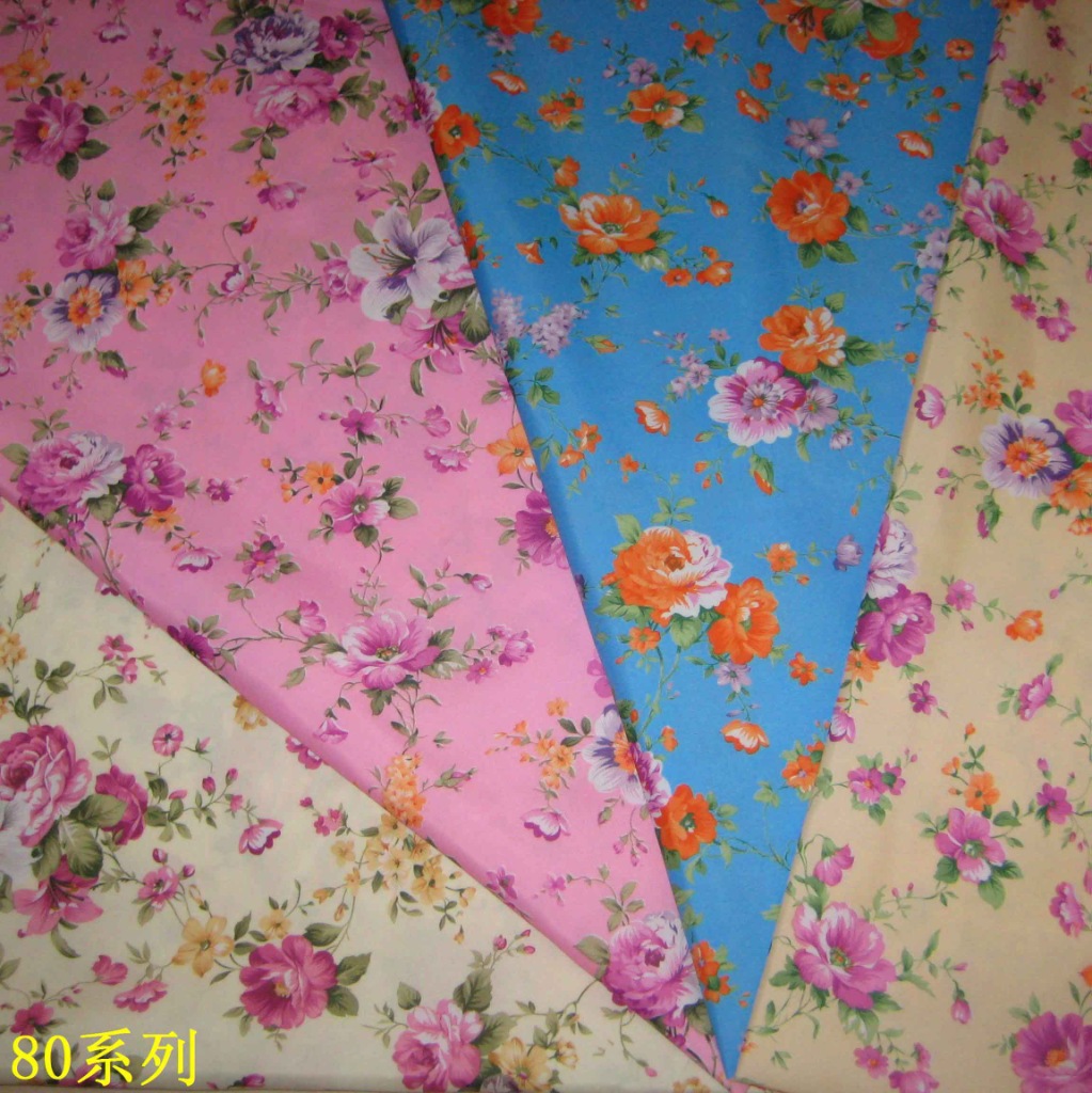 印花廠家現貨批發滌綸梭織布印花布 四色牡丹花桃皮絨印花布料