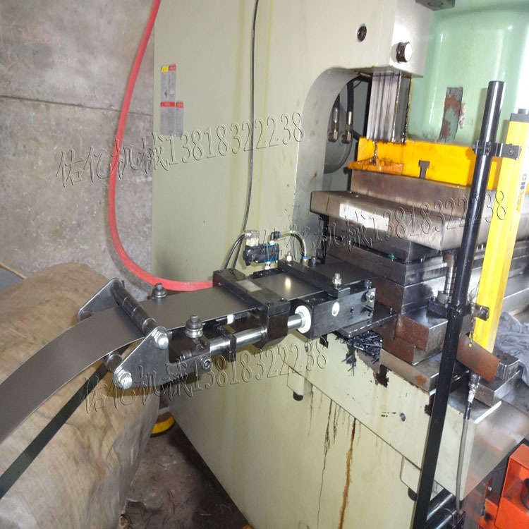 上海冲床送料机气动空气送料机AF2C冲床模具小型输送机自动送料器