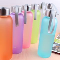 Portable plastic cup, round frosted sport water bottle, metal lid, drinking seal cup 550ml
