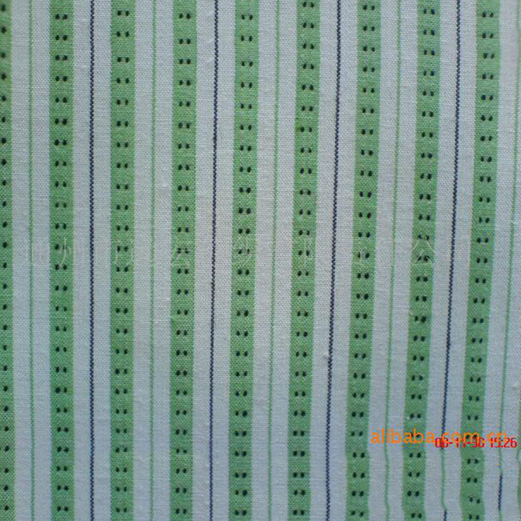 厂家批发 供应优质提花布面料 时装色织布 服装用料