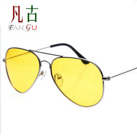 新款男女偏光夜视镜 司机防眩光眼镜驾驶眼镜厂家批发3025夜视镜