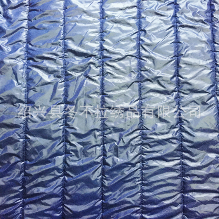 厂家绗缝加工 绗绣绗棉 直线条子电脑绣花 服装裥棉面料