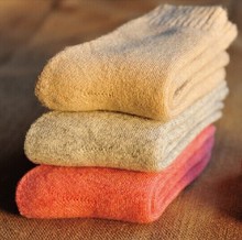 新款秋冬兔羊运动袜毛袜女加厚加绒保暖毛圈袜外贸原单日单中筒袜