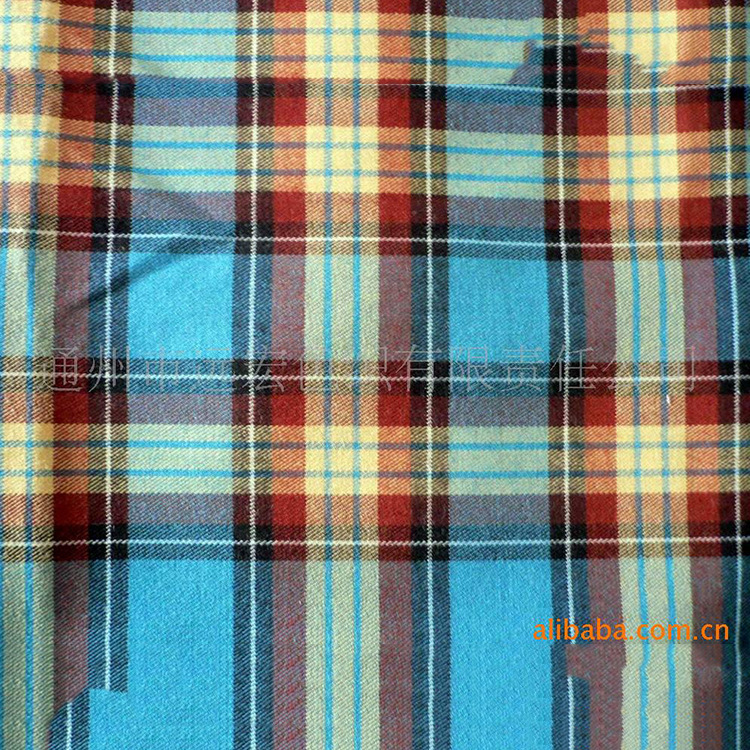 厂家供应服装面料 春夏全棉色织布匹 色织格布面料