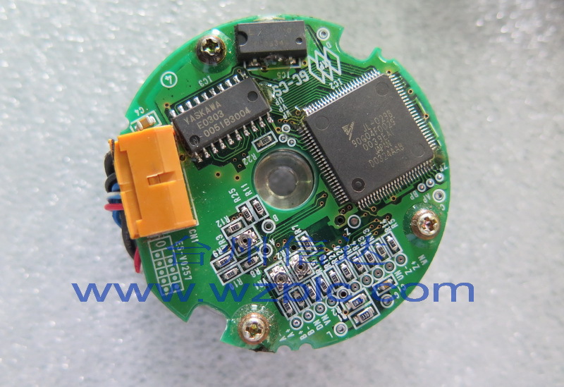 台州信达 二手安川编码器 B13B1307F  192  询价