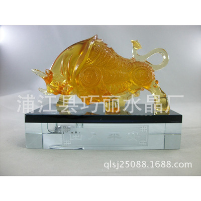 批发汽车香水座古法琉璃牛摆件 汽车用品车饰香水厂家一件代发