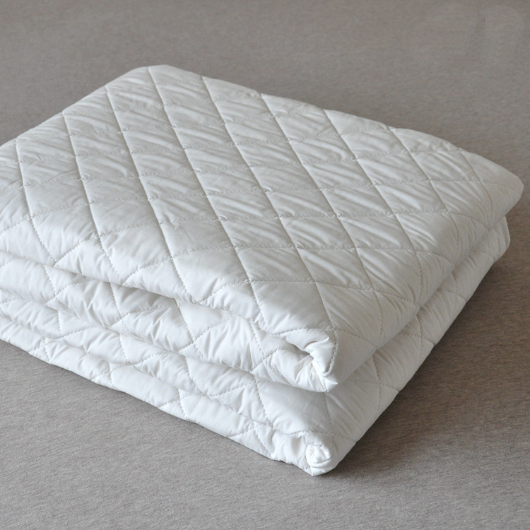 wholesale hotel mattress Protective pads hotel polyester-cotton blend thickening Cotton clip Cleaning pad customized Brushed Quilting non-slip mat