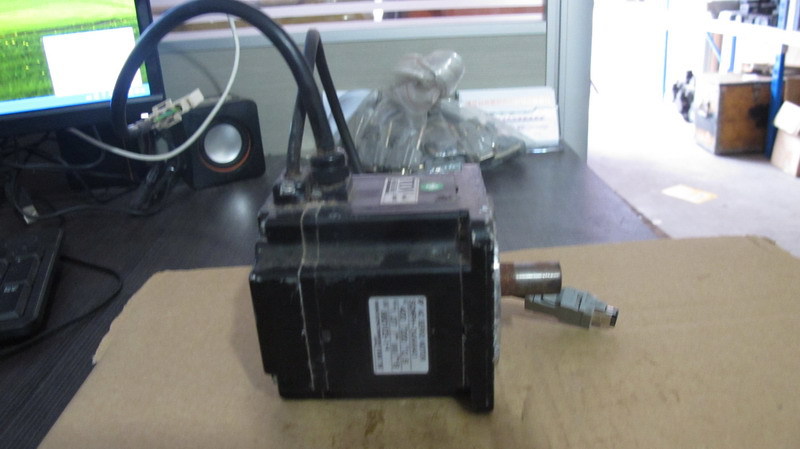 台州信达 二手安川电机 SGMPH-04AAA41 保修三个月 询价