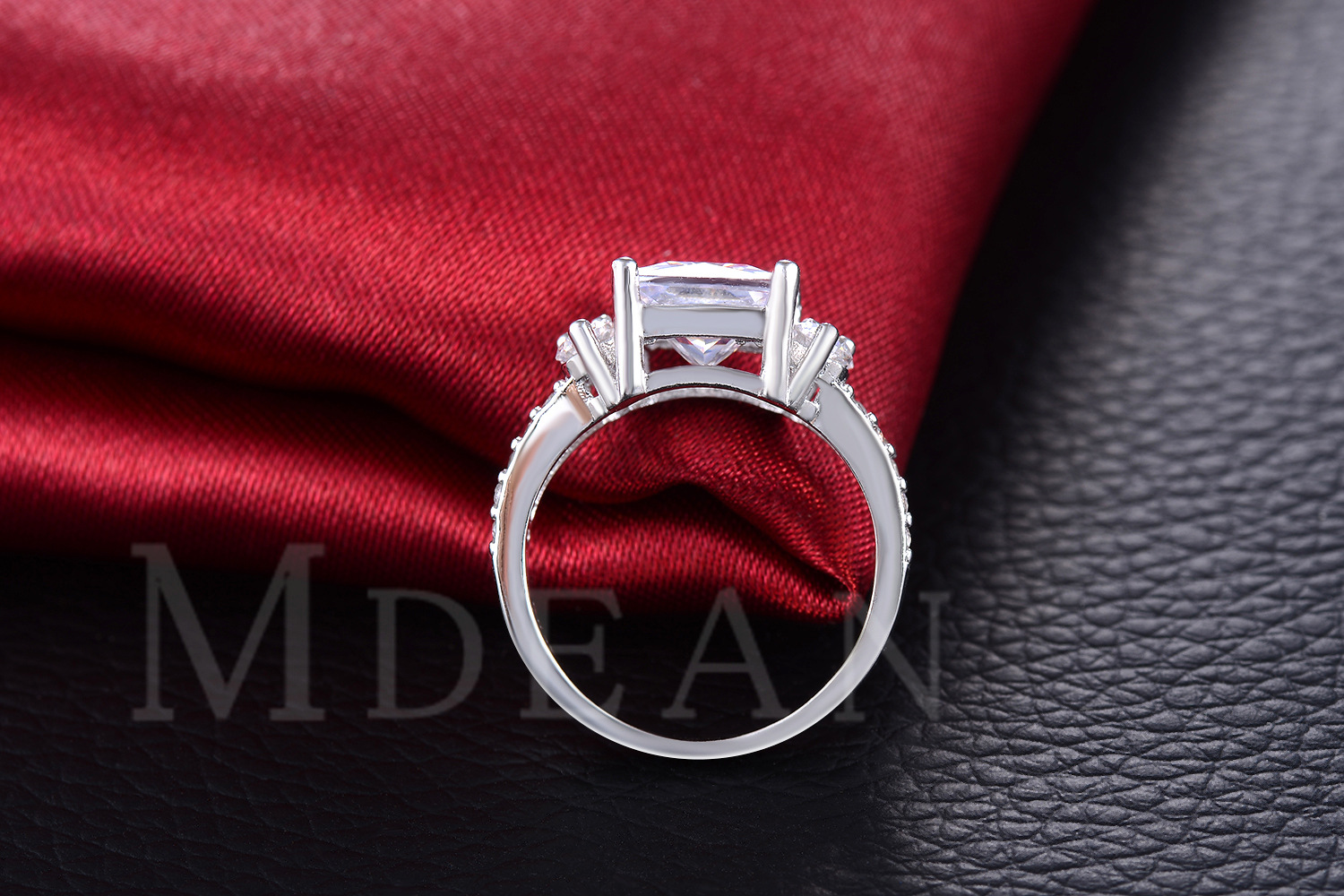 Vintage Platinum-Plated Ring
