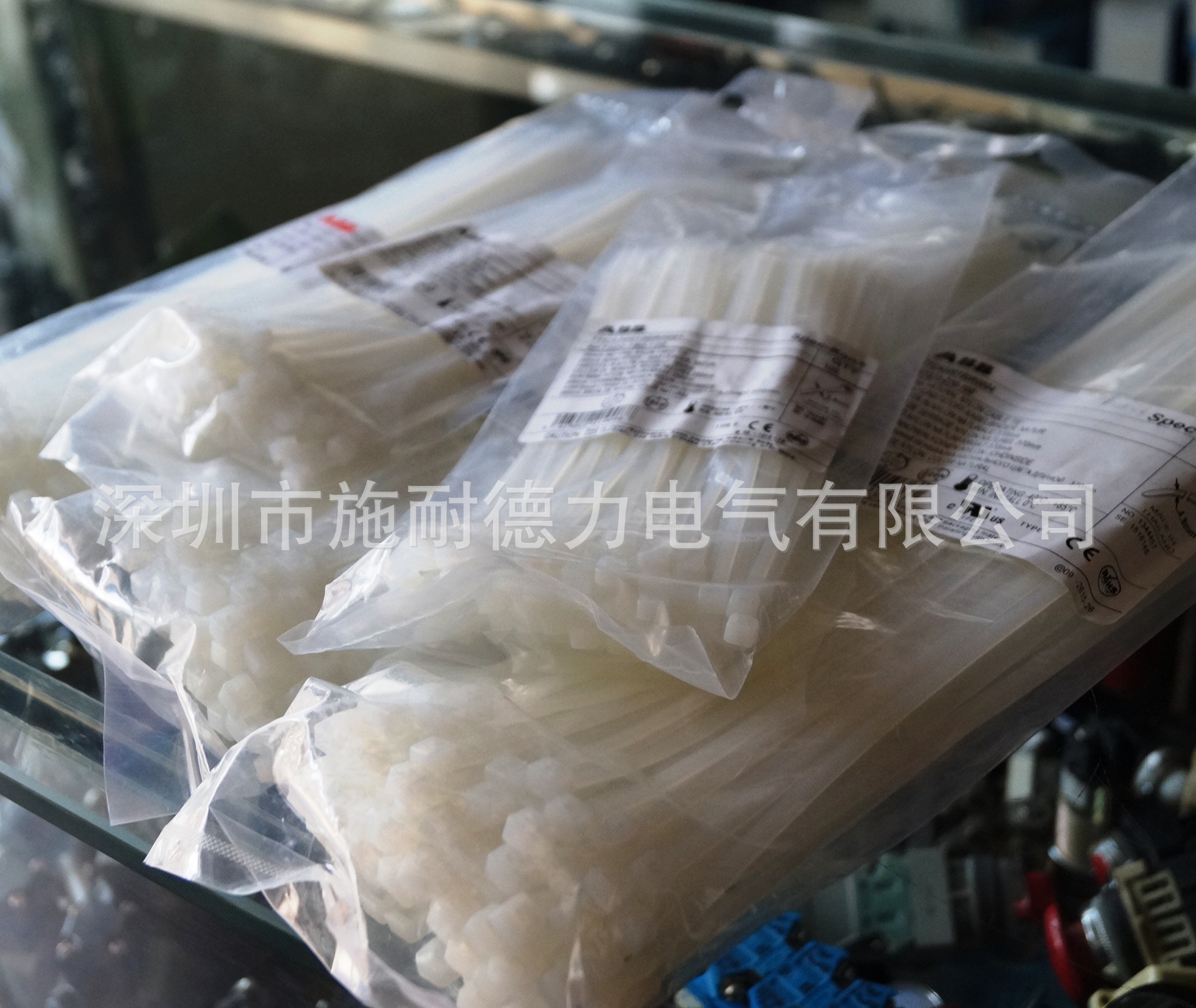 现货实拍 ABB Spe-Kon系列扎带 SKT250-220-100 本色 100条/包