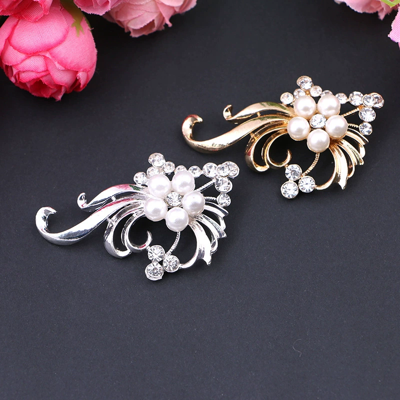 Accessory, high-end metal brooch, pin lapel pin, European style, wholesale, flowered